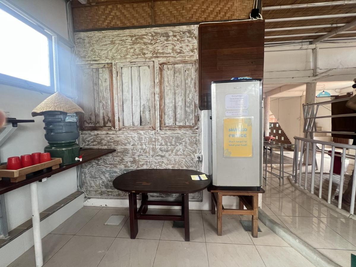 Seabreeze Hostel Bali Canggu Exterior foto