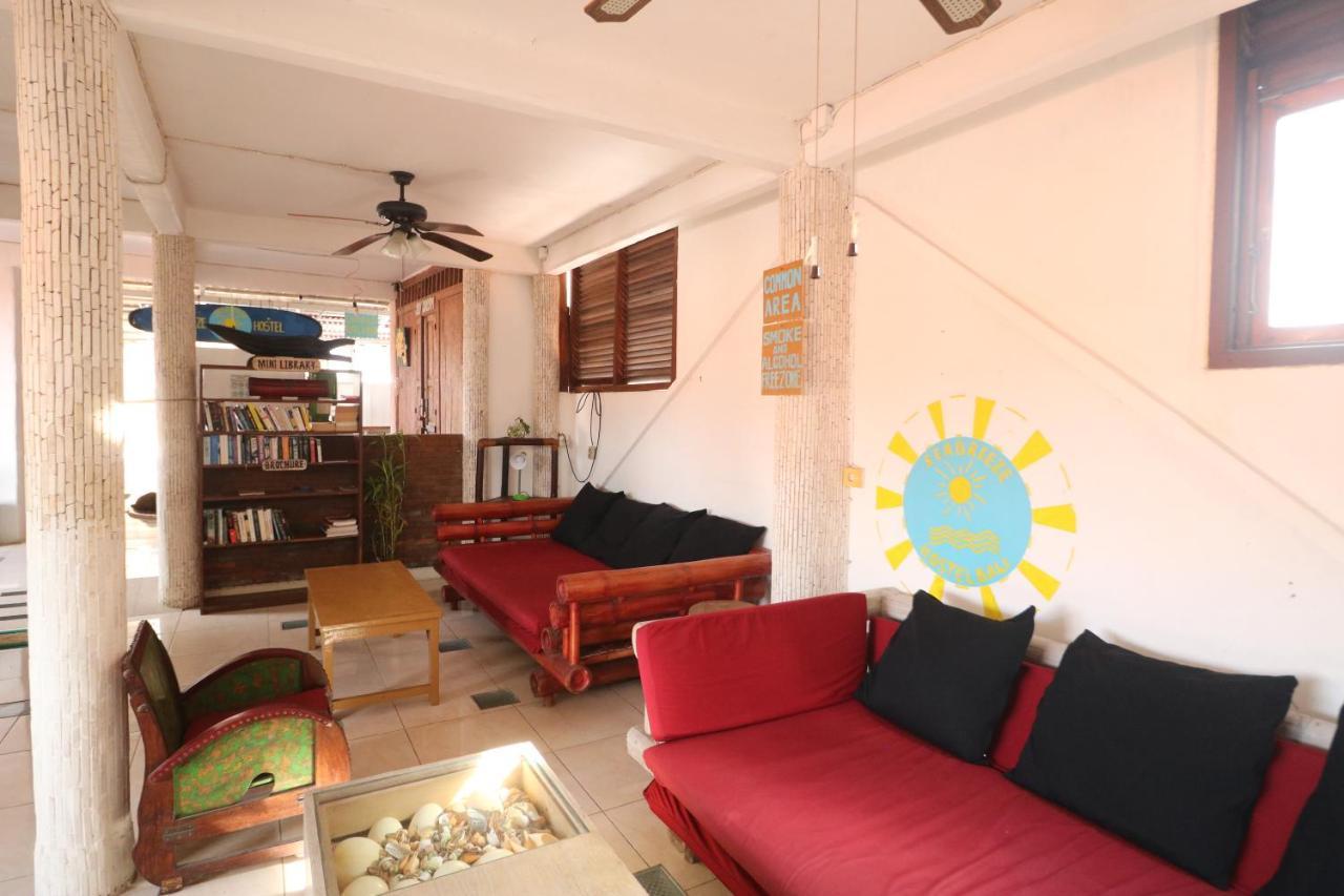 Seabreeze Hostel Bali Canggu Exterior foto