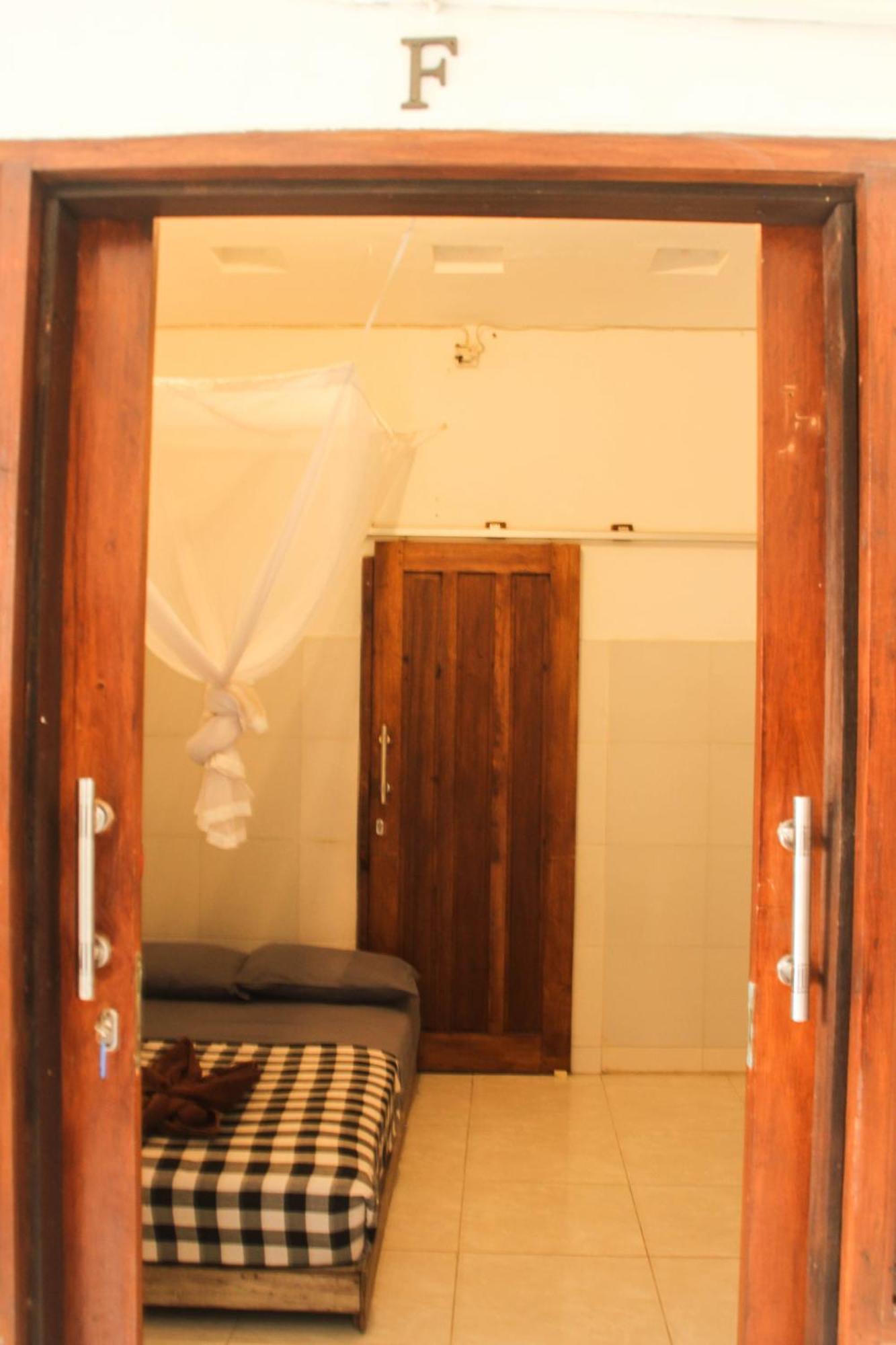 Seabreeze Hostel Bali Canggu Exterior foto