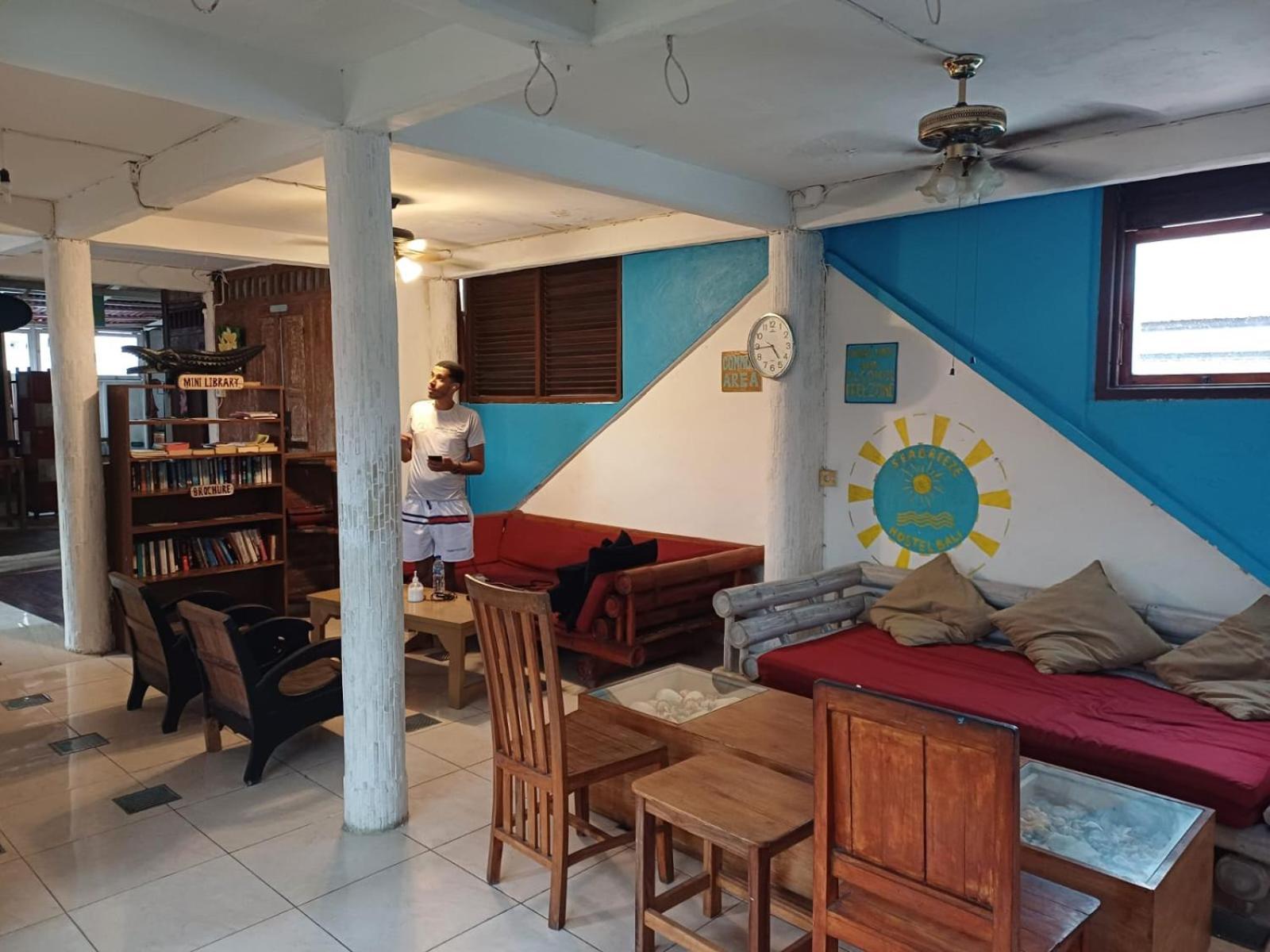 Seabreeze Hostel Bali Canggu Exterior foto